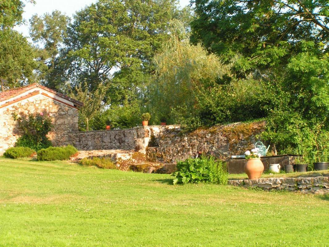 Chez Le Bayle Villa Condat-sur-Vienne Екстериор снимка